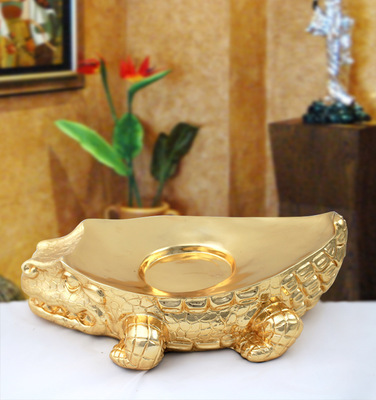 廠家直銷樹(shù)脂工藝品鱷魚(yú)果盤 融合藝術(shù)與實(shí)用的高檔家居飾品